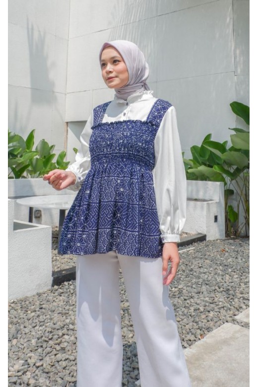 Sinom Anindita Blouse
